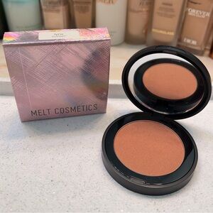 Melt Cosmetics ~ ‘LYNX’ Blushlight Powder Blush ~ RARE & HTF ~ NIB